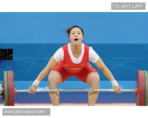 以举重运动员为核心的训练与心理调适研究:从技术突破到心理素质提升